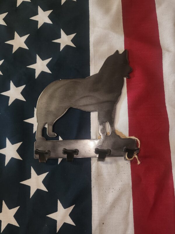 DOG LEASH HOLDER